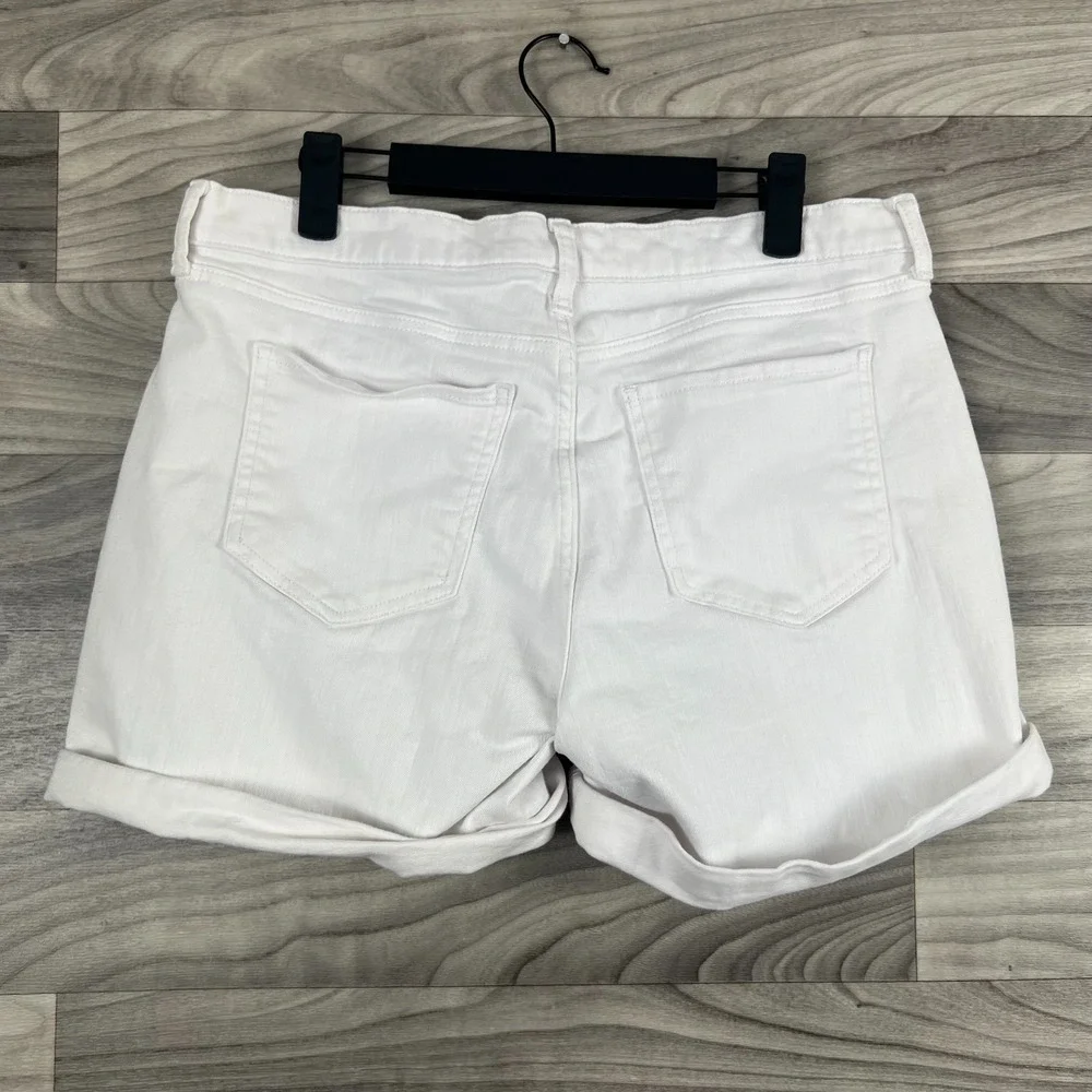 Banana Republic Denim Shorts Womens 28/6 Fit (32W) White Stretch Mid-Rise Cuffed - Picture 2 of 12